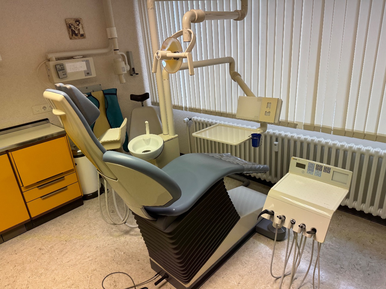 Behandlungseinheit (Siemens, Sirona C4) - (Zimmer 4) 