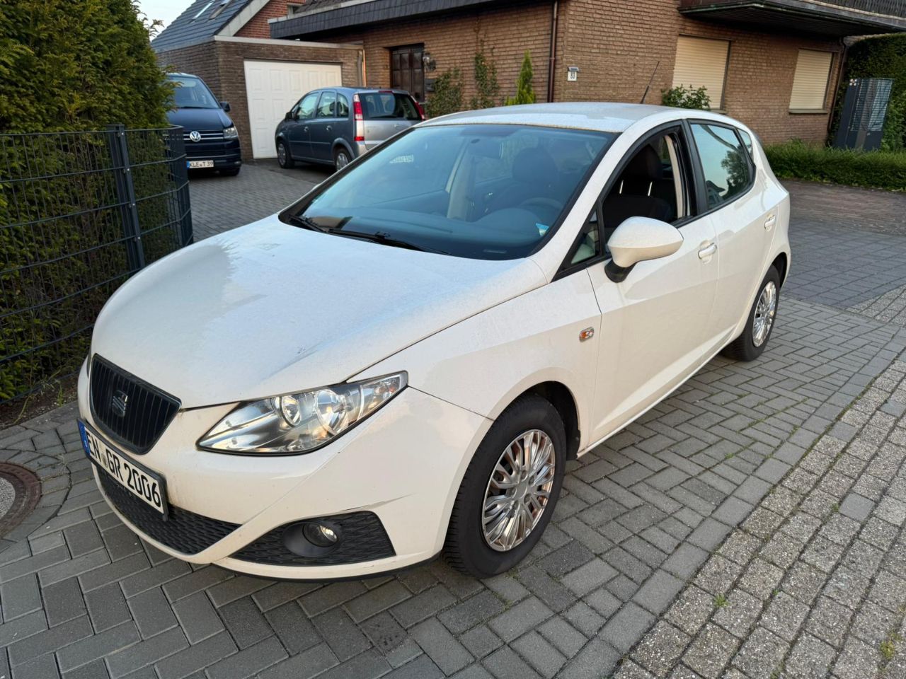 Mehrzweckfahrzeug (Seat, Ibiza 1.4 TDI) - (EZ.: 28. April 2009) - (202.075 km) - (Differenzbesteuerung) - (Startpreis: 500,00 EUR)
