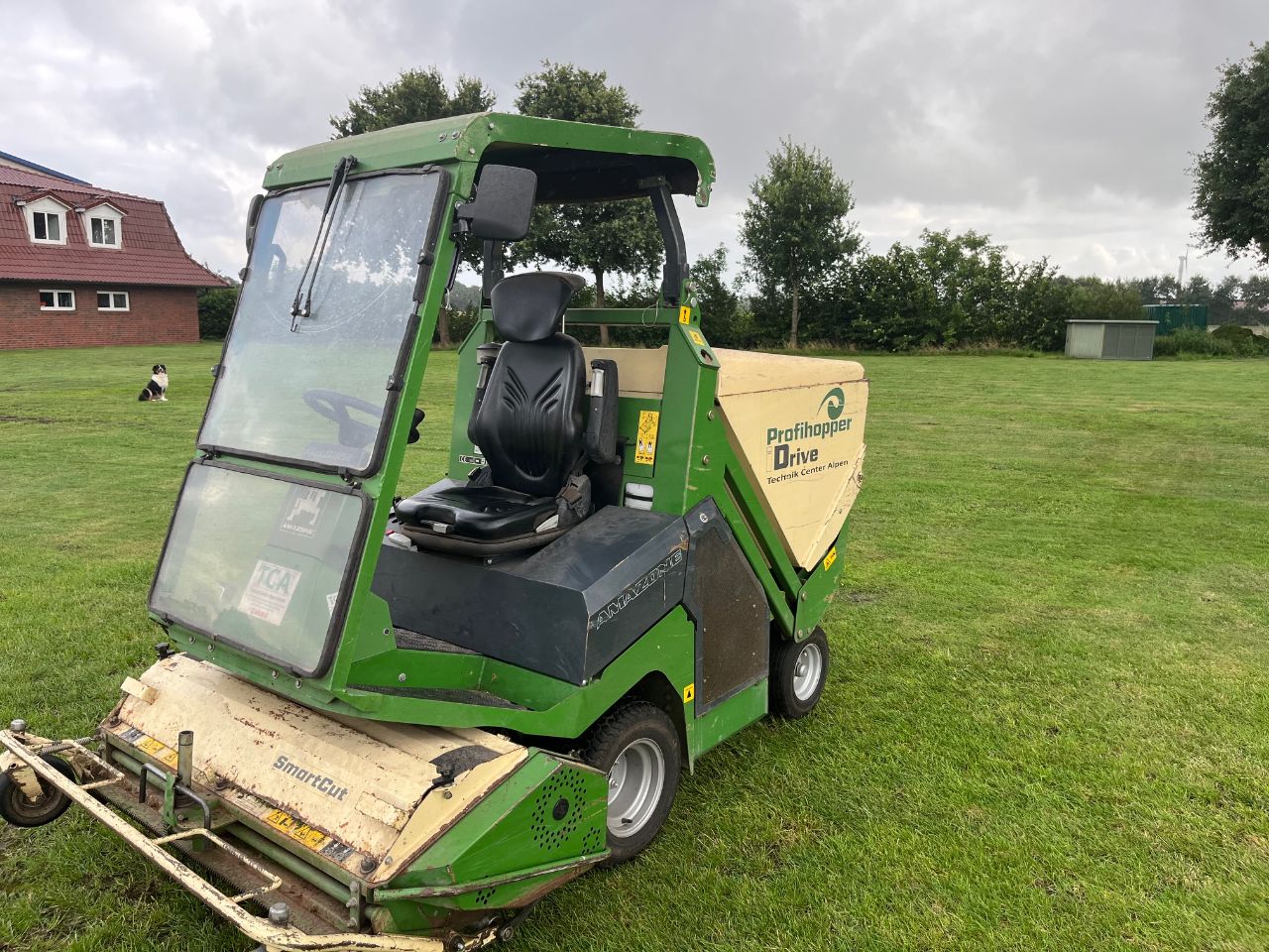 Rasenmäher (Amazone, Profihopper 1250 iDrive) - (Einbau neuer Antriebsmotoren neuster Generation) - (Startpreis: 5000,00 EUR)