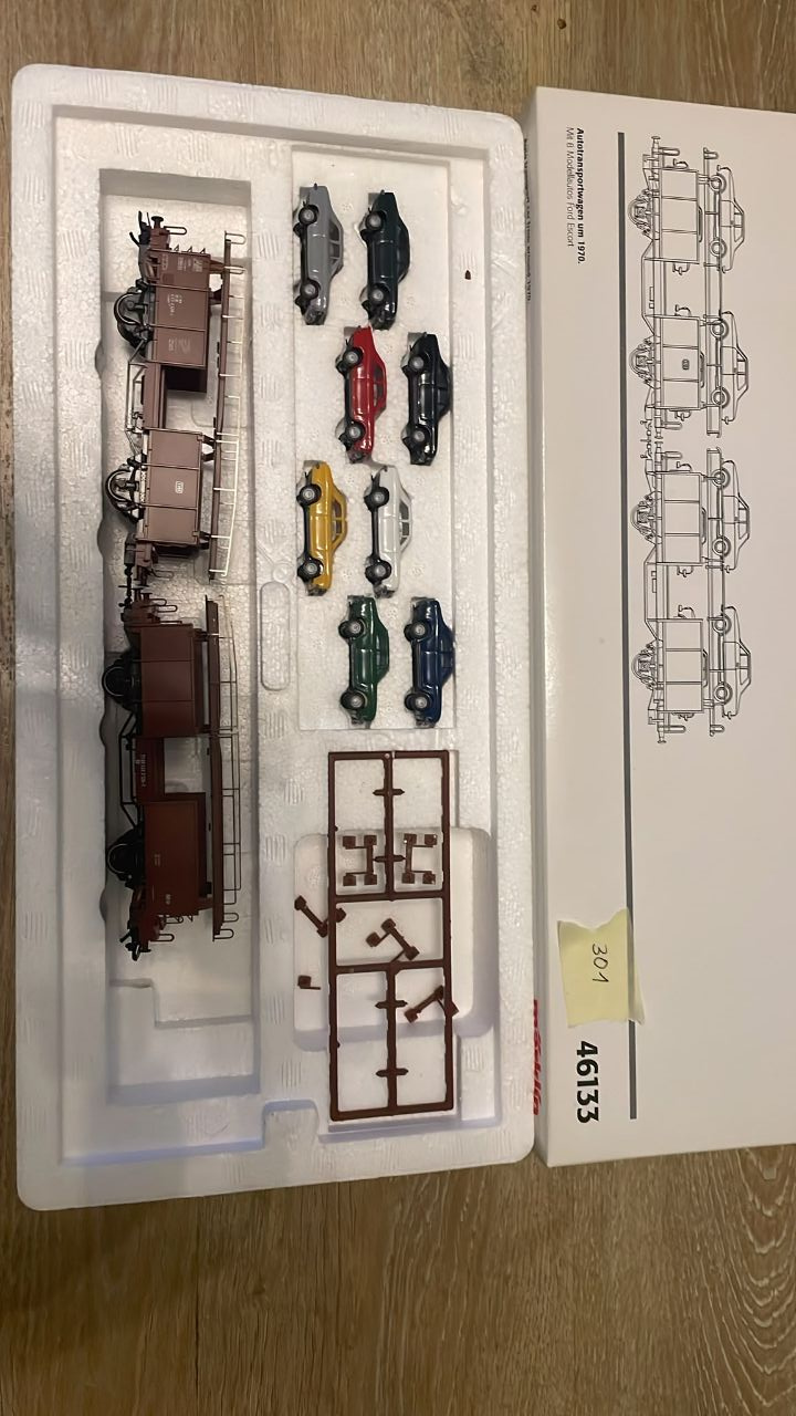 Waggon (Märklin) - (Autotransportwagen) - (Artikel-Nr.: 46133)